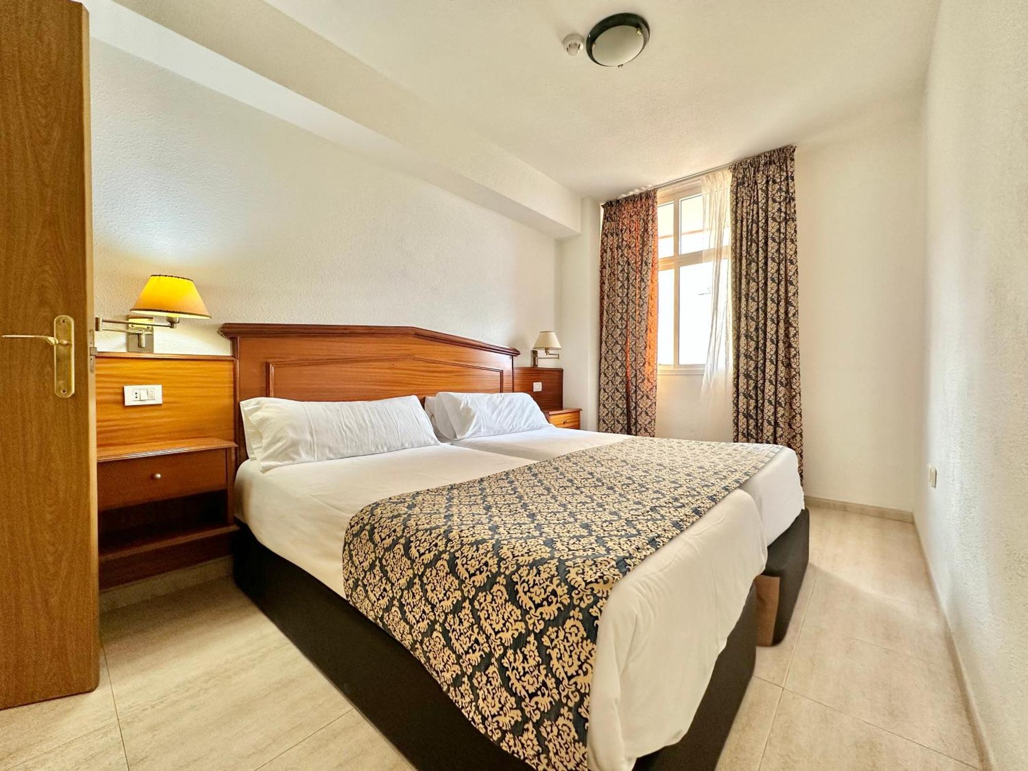 Alta Beachside Apartments Puerto de la Cruz  Exteriör bild