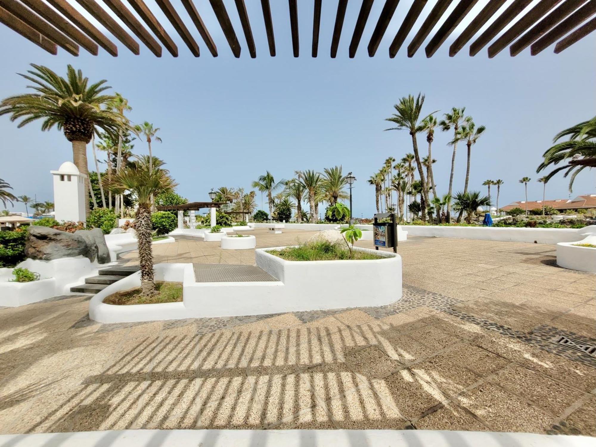 Alta Beachside Apartments Puerto de la Cruz  Exteriör bild
