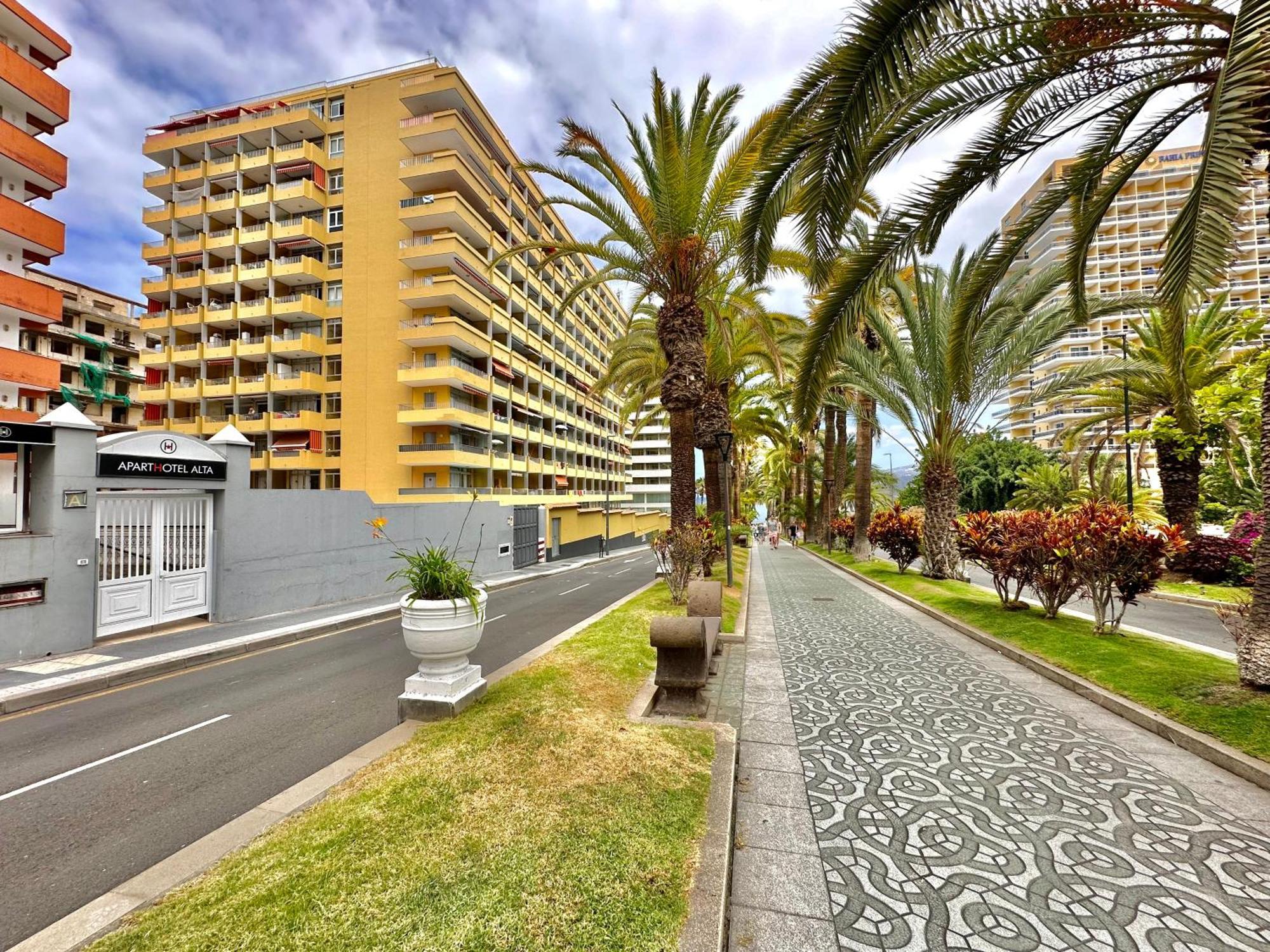 Alta Beachside Apartments Puerto de la Cruz  Exteriör bild