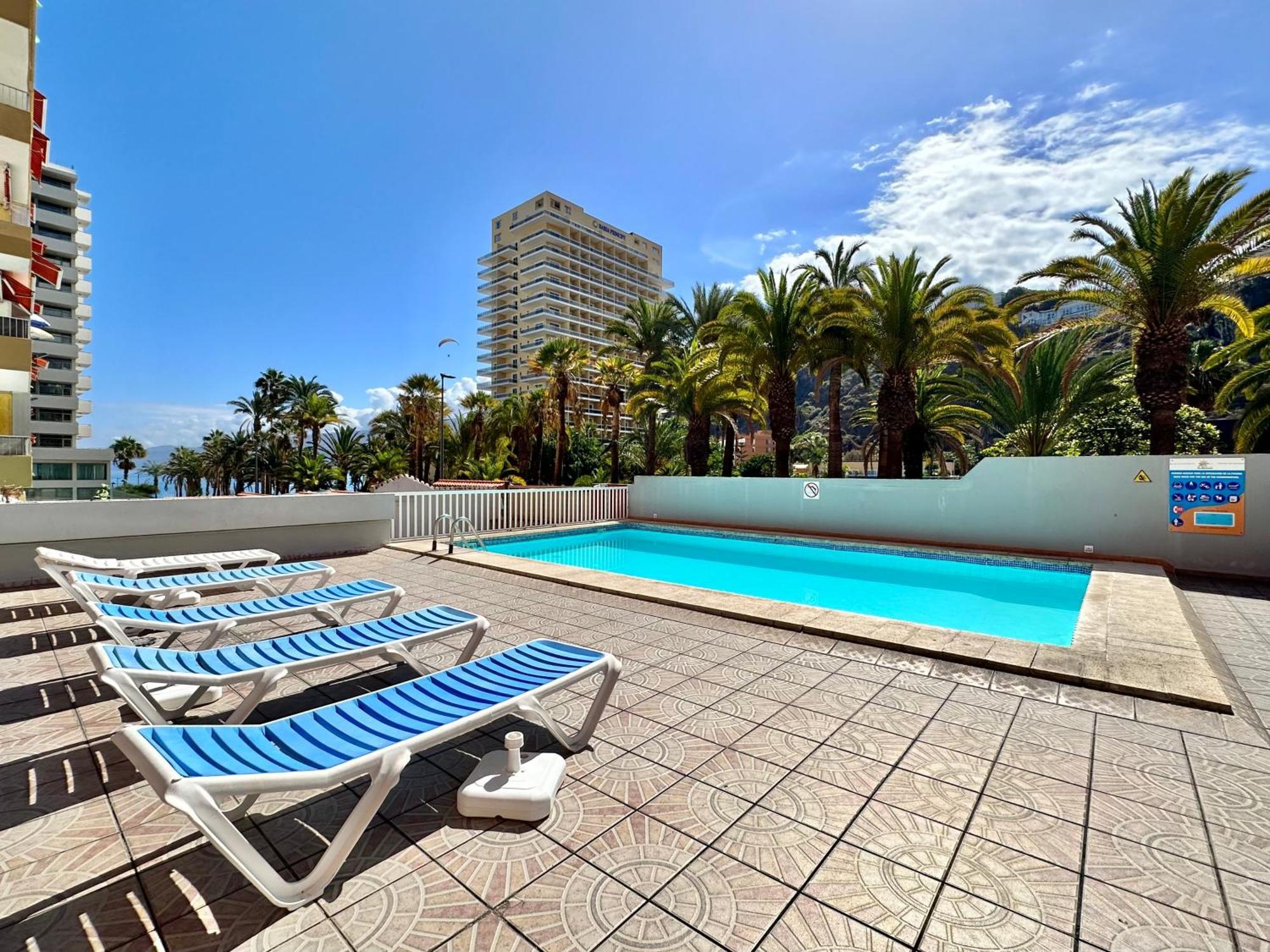 Alta Beachside Apartments Puerto de la Cruz  Exteriör bild