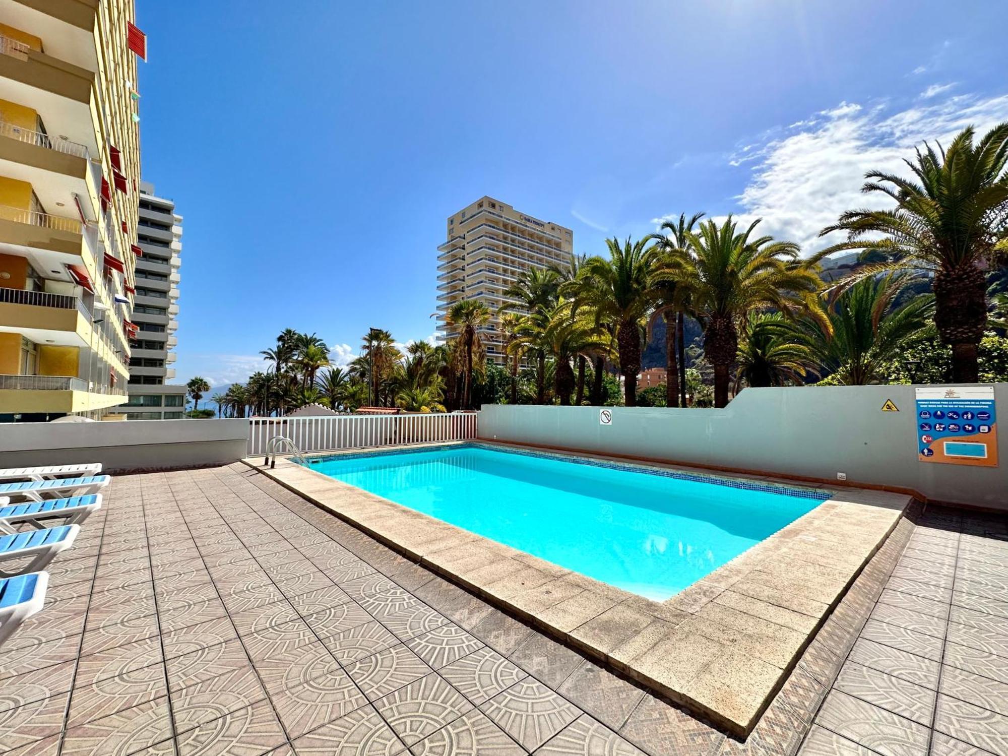 Alta Beachside Apartments Puerto de la Cruz  Exteriör bild